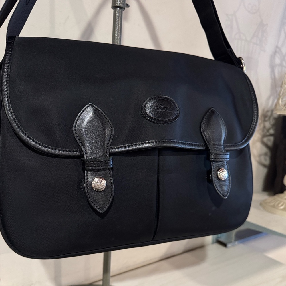 LONGCHAMP Le Pliage Black Messenger Bag - Picture 2 of 8